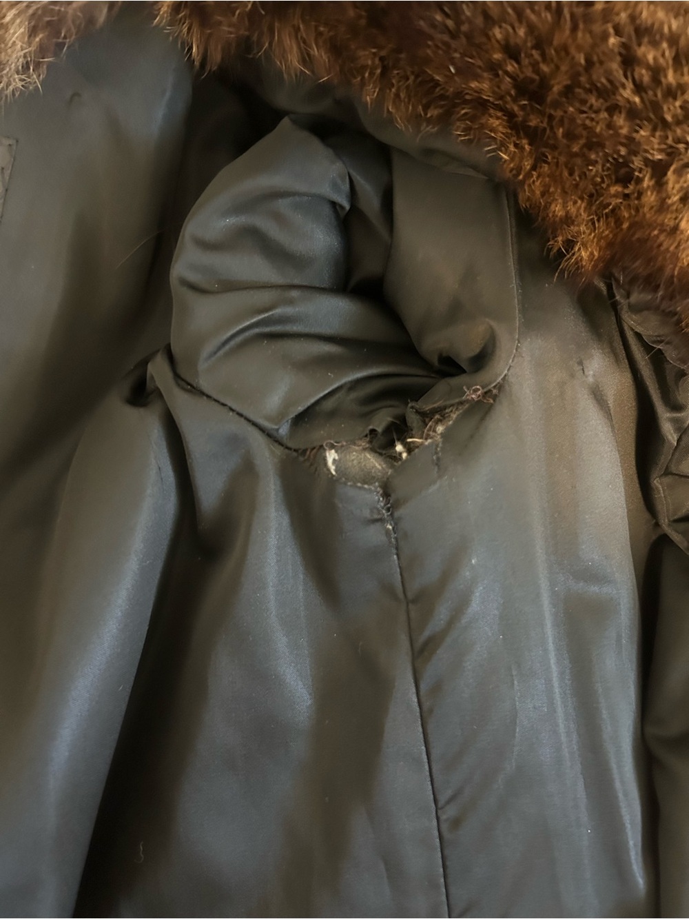 Vintage Long Genuine Fur Coat – 70s Style - Picture 10 of 11